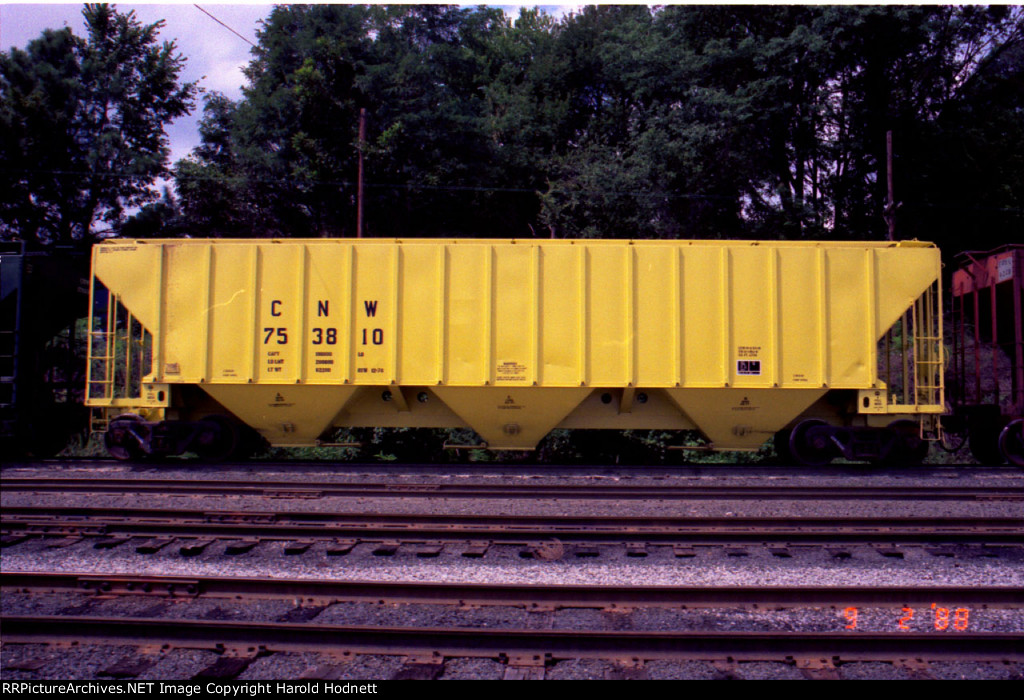 CNW 753810, in "highlighter yellow"